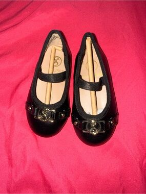 Sam & Libby Black Girls' Mary Jane Dress Shoes with Gold Accent